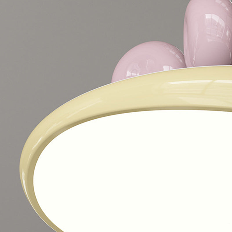 Lumière de plafond semi-encastrée LED en fer et acrylique à base semi-circulaire en arc ovale minimaliste moderne pour chambre 