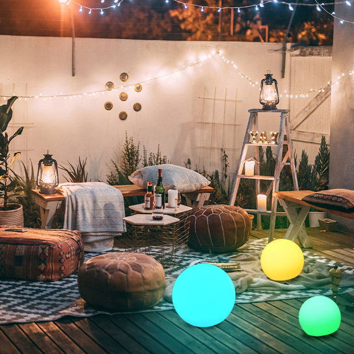 Modernes minimalistisches Solar-wasserdichtes Globe-Kunststoff-PE-LED-Außenrasen-Landschaftslicht für Garten 