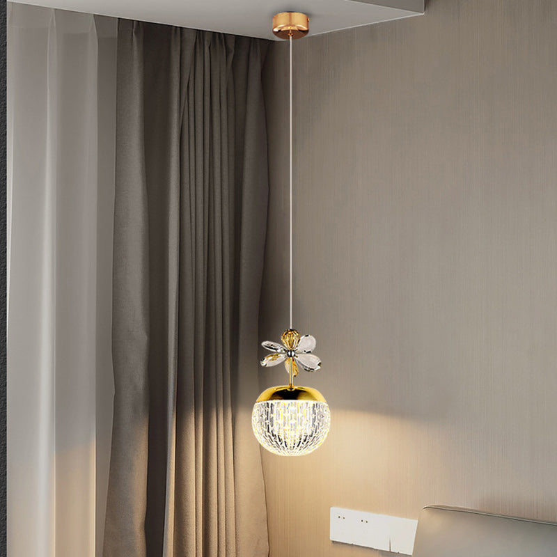 Suspension LED en acrylique avec base en disque floral sphérique créatif contemporain et matériel en aluminium pour chambre 