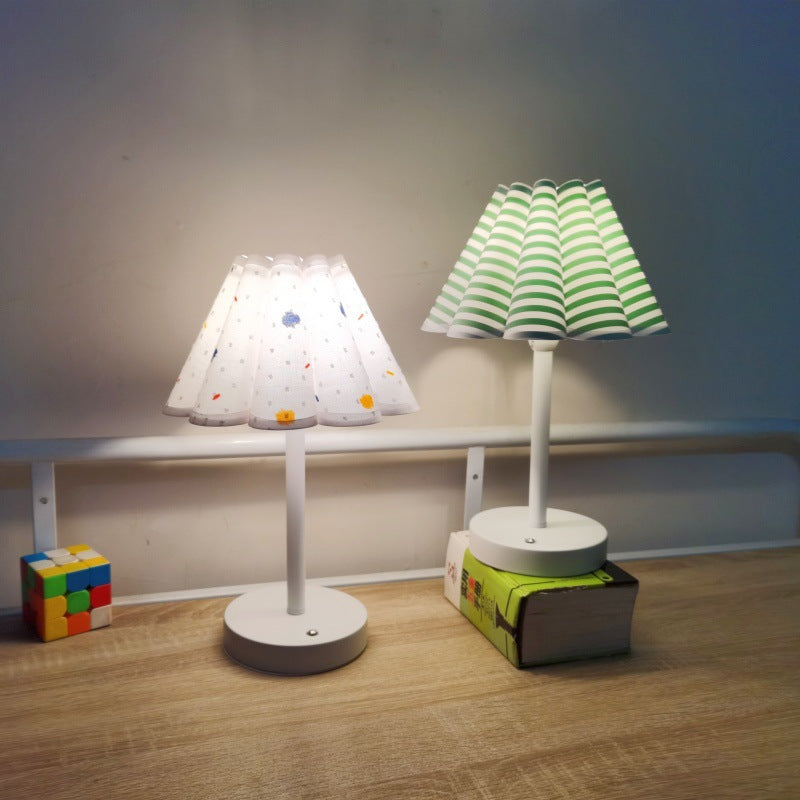 Lámpara de mesa de 1 luz con base de disco de tallo en forma de pétalo redonda moderna minimalista para dormitorio 