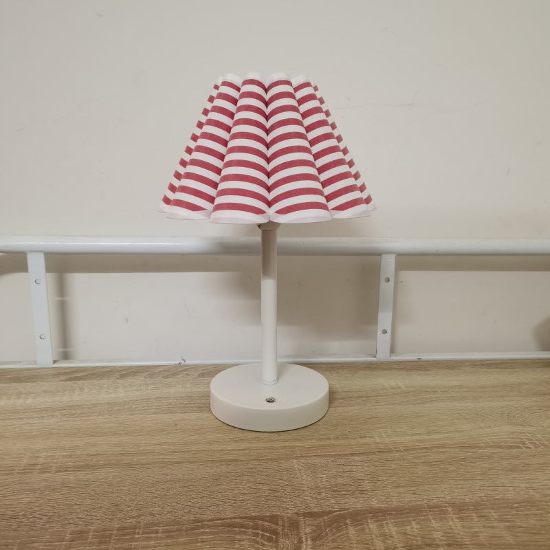 Lámpara de mesa de 1 luz con base de disco de tallo en forma de pétalo redonda moderna minimalista para dormitorio 