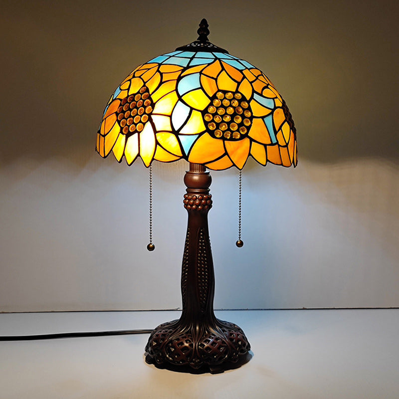 مصباح طاولة تقليدي بتصميم تيفاني نصف دائري أسطواني بتلات زجاج ملون بتصميم اليعسوب مع راتنج وإضاءة مزدوجة لغرفة النوم 