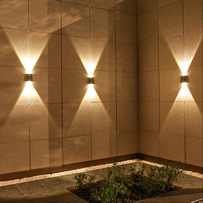 Applique murale extérieure LED en ABS PVC rectangulaire trapézoïdale imperméable solaire minimaliste moderne pour jardin 