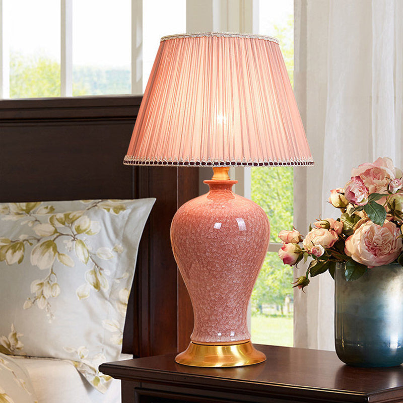 Lampe de table traditionnelle chinoise ovale sphérique ronde en céramique à glaçure cristallisée avec tissu en cuivre à 1 lumière pour chambre à coucher 