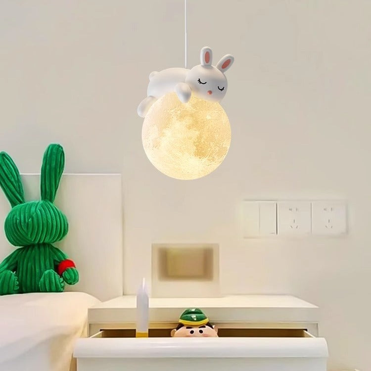 Lumière suspendue 1-lumière en résine pour chambre à coucher avec matériel en PE, design moderne minimaliste, dessin animé pour enfants, lune, animaux mignons, ours, lapin, chien, éléphant, mouton 