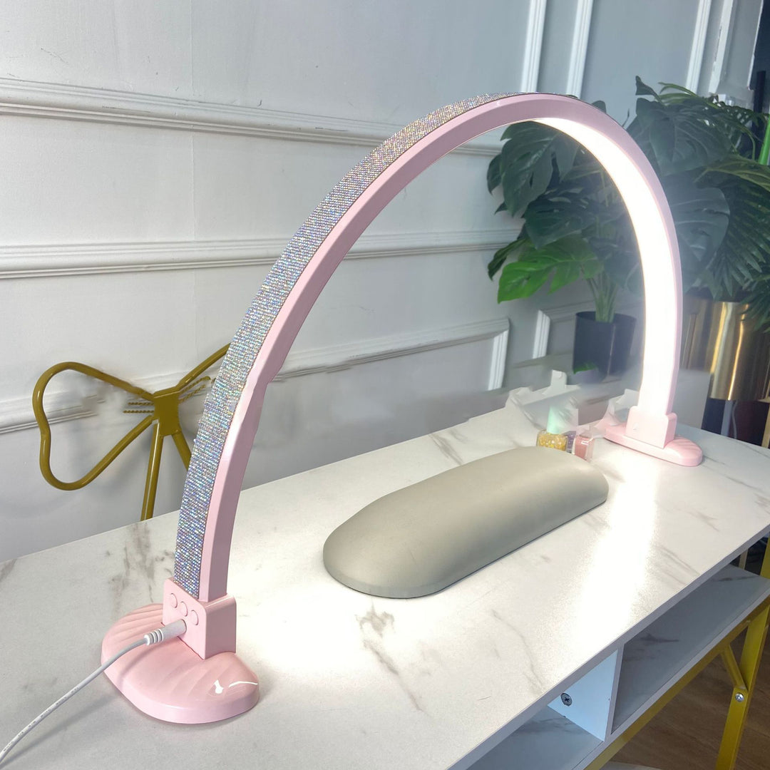 Lampe de table LED en aluminium PVC avec diamants écrasés incurvés minimaliste moderne pour salon 
