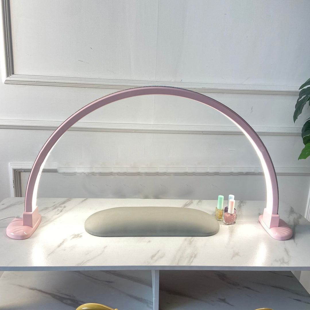 Lampe de table LED en aluminium PVC avec diamants écrasés incurvés minimaliste moderne pour salon 