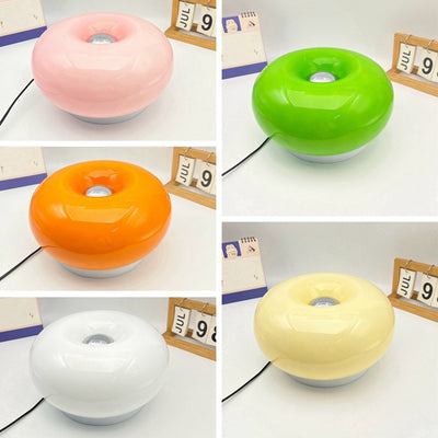 Lámpara de mesa LED de hierro con vidrio ovalado en crema minimalista moderna para dormitorio 