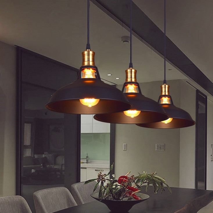 Zeitgenössische industrielle Scheibe ausgestellter hohler Zylinder Eisen 1-Licht Pendelleuchte für Wohnzimmer 