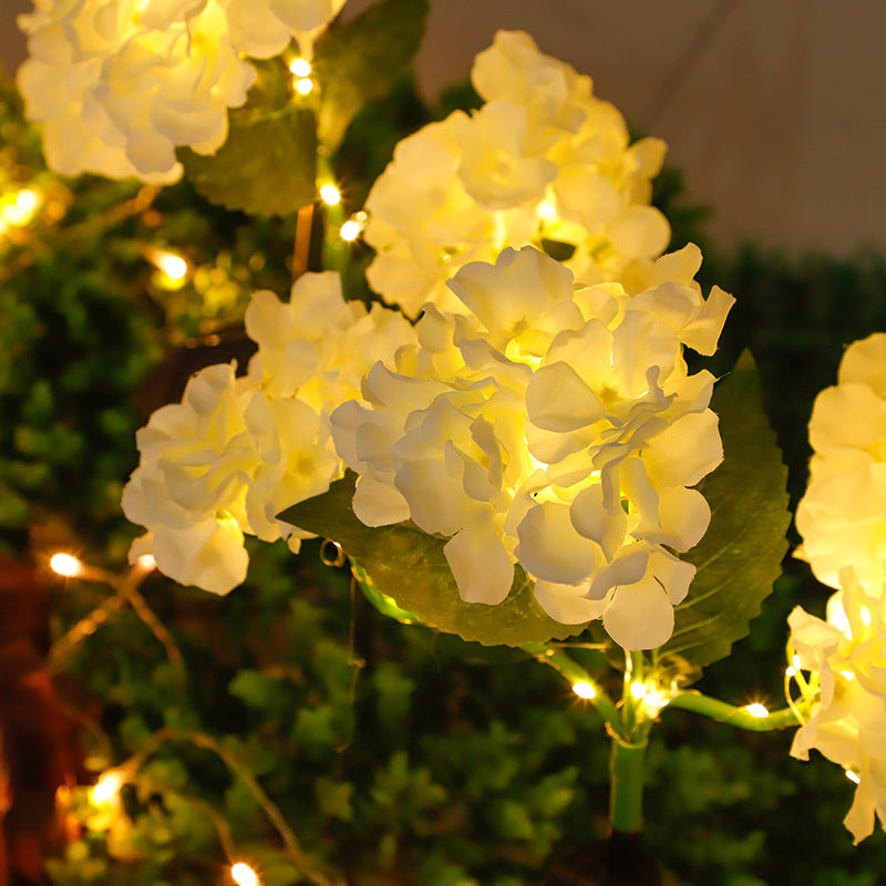 Contemporain Scandinave Solaire Imperméable Romantique Faux Hortensia Acier Inoxydable Tissu LED Clou de Sol Lumière Extérieure Pour Jardin 