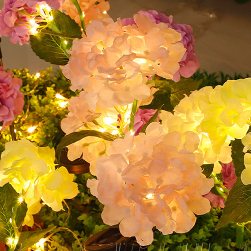 Contemporain Scandinave Solaire Imperméable Romantique Faux Hortensia Acier Inoxydable Tissu LED Clou de Sol Lumière Extérieure Pour Jardin 
