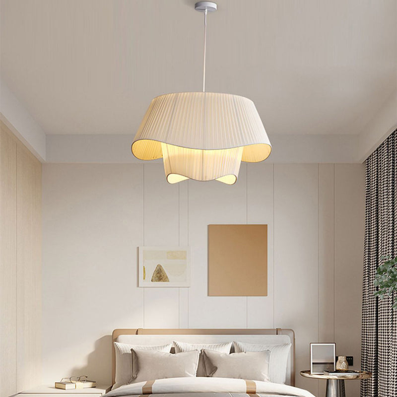 Table ronde scandinave contemporaine à double couche avec base en vague, fer, tissu, acrylique, suspension à 4 lumières pour salon 