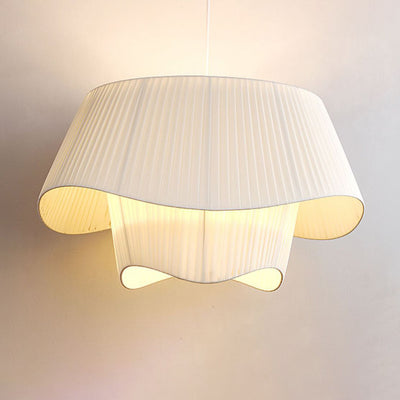 Table ronde scandinave contemporaine à double couche avec base en vague, fer, tissu, acrylique, suspension à 4 lumières pour salon 