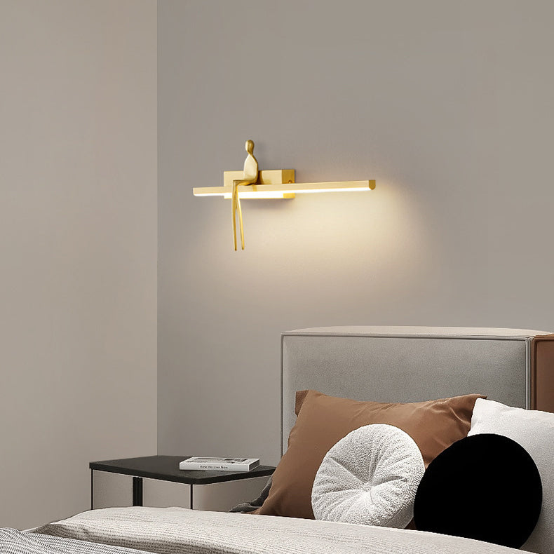 Zeitgenössische skandinavische lange rechteckige Kupfer-Acryl-LED-Wandleuchte für das Schlafzimmer 