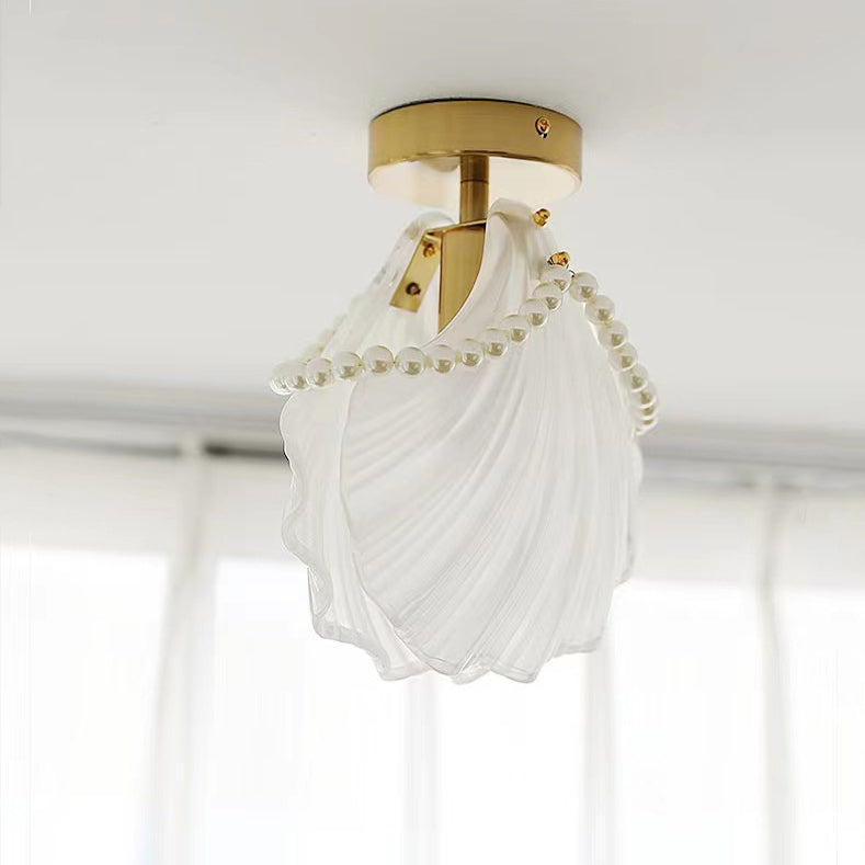 Lustre semi-encastré moderne de luxe ovale avec coquille à plumes ondulées et matériel en verre à 1 lumière pour salon 