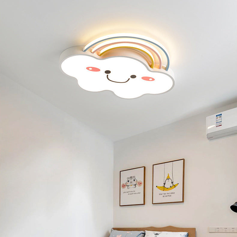 Lumière de plafond LED en aluminium acrylique avec montage affleurant pour chambre à coucher, nuages arc-en-ciel souriant pour enfants créatifs contemporains 