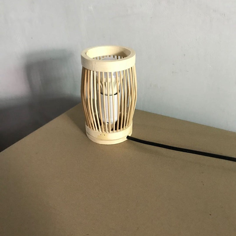 Lampe de table traditionnelle japonaise ovale ronde en bambou creux à 1 lumière pour chambre à coucher 