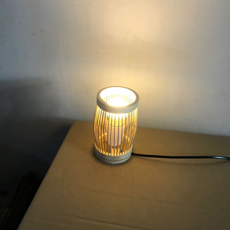 Lampe de table traditionnelle japonaise ovale ronde en bambou creux à 1 lumière pour chambre à coucher 