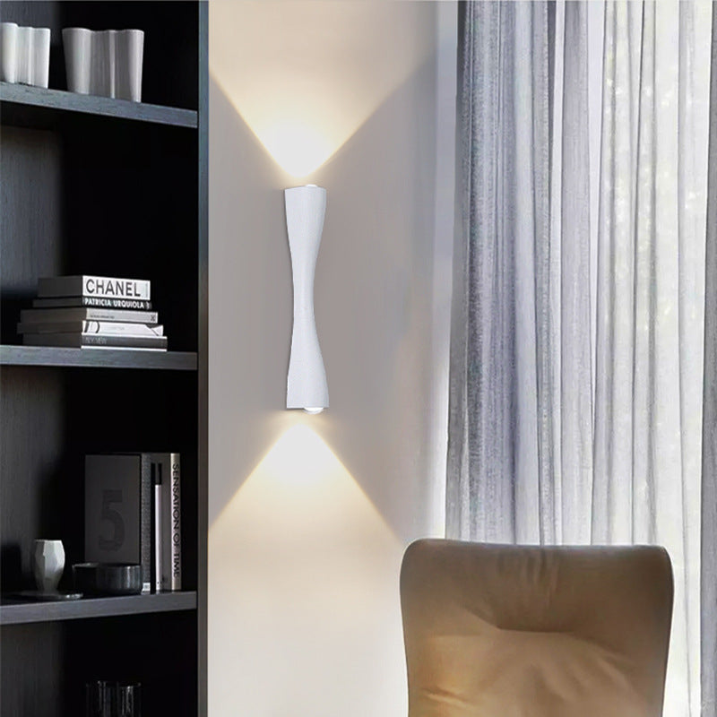 Applique murale LED en aluminium en forme de cylindre étanche scandinave contemporain pour salon 