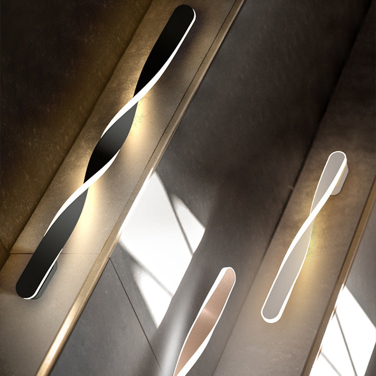 Moderne minimalistische lange ovale Spiral-Aluminium-Silikon-LED-Wandleuchte für das Wohnzimmer 