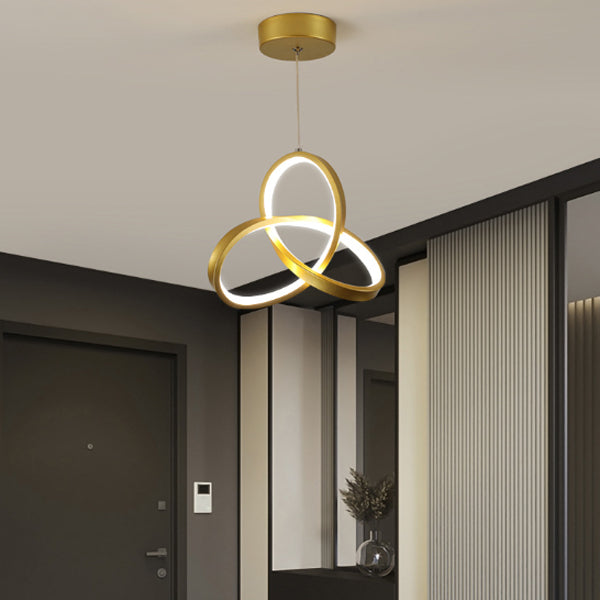 Lámpara colgante LED de aluminio acrílico en forma de triángulo con diseño minimalista moderno para sala de estar 