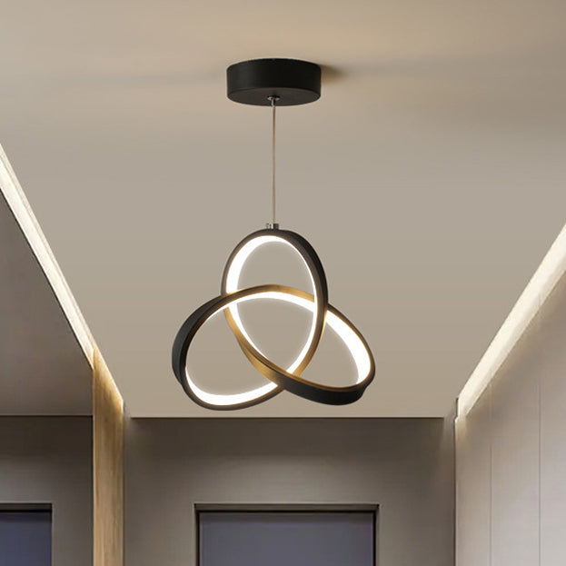 Lámpara colgante LED de aluminio acrílico en forma de triángulo con diseño minimalista moderno para sala de estar 