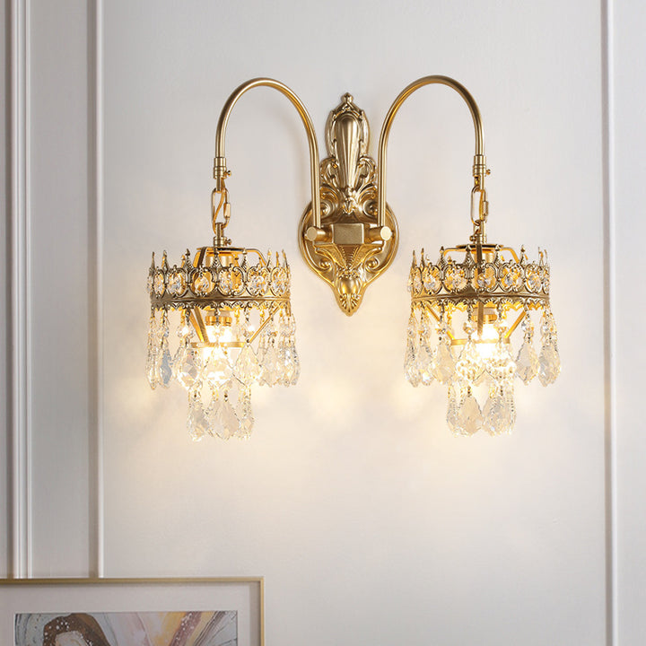 Traditionelle französische Kronen-Tropfenform gebogene Eisen-Glas 2-Licht Wandleuchte für das Wohnzimmer 