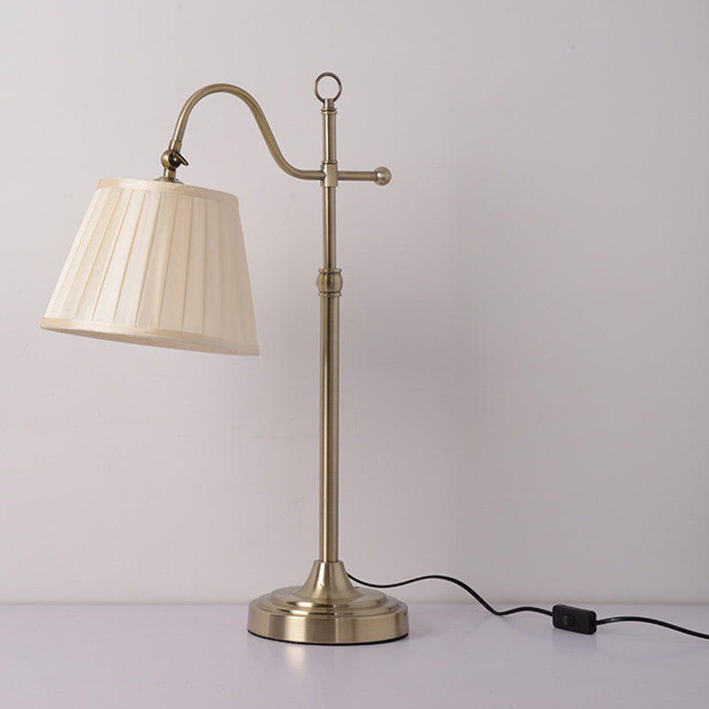 Traditional Vintage Round Table Curved Disc Base Iron Fabric 1-Light Table Lamp For Bedroom