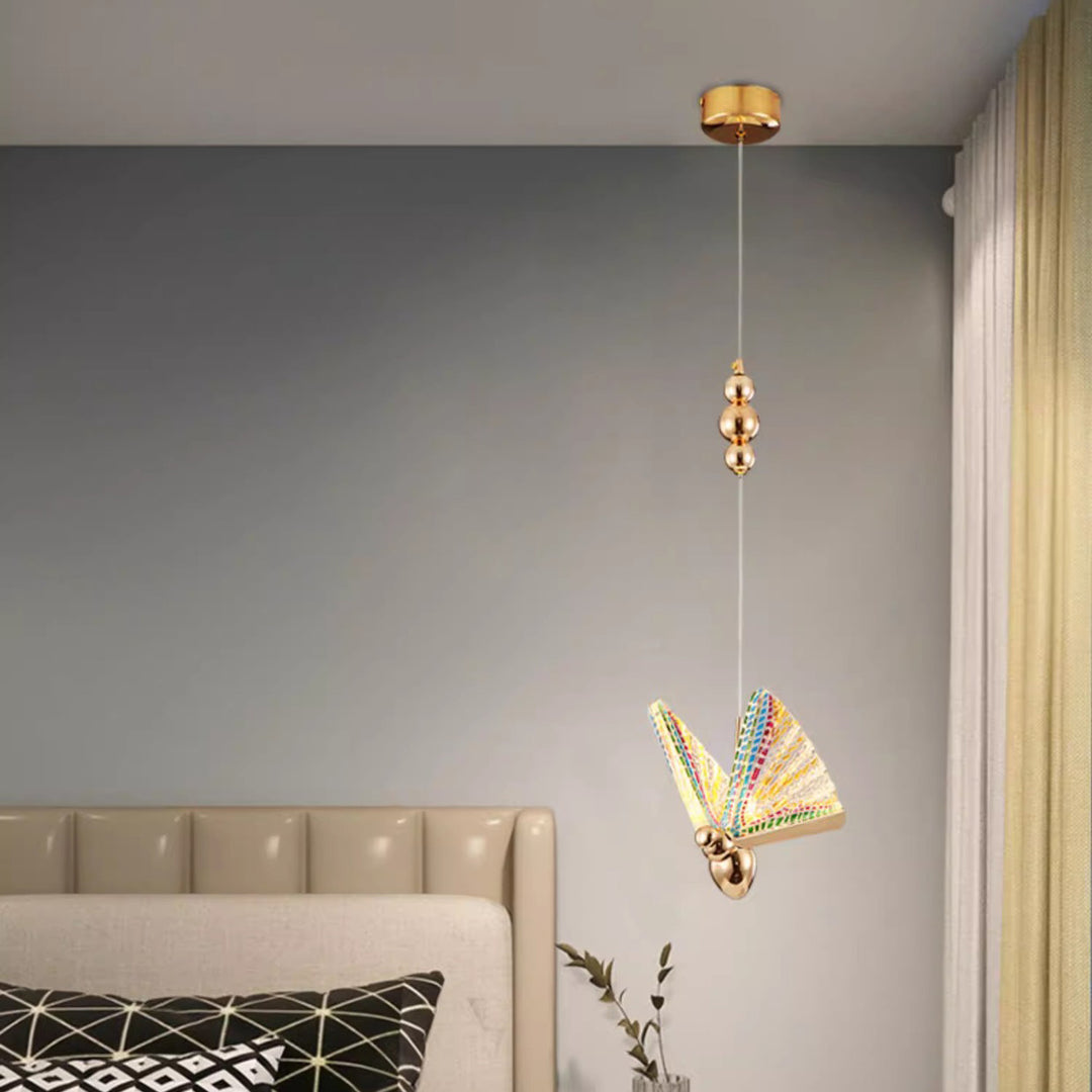 Lámpara colgante LED de mariposas escandinavas contemporáneas de cuentas de aleación de zinc, hierro y acrílico para sala de estar 