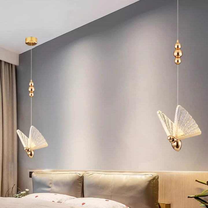 Lámpara colgante LED de mariposas escandinavas contemporáneas de cuentas de aleación de zinc, hierro y acrílico para sala de estar 