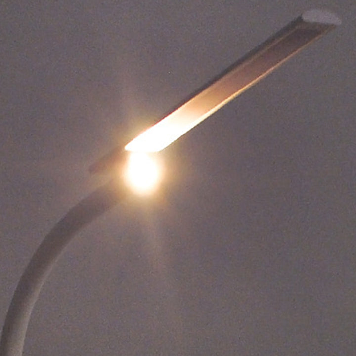 Moderne minimalistische lange Stange rechteckige ABS Aluminium LED Stehlampe für Wohnzimmer 