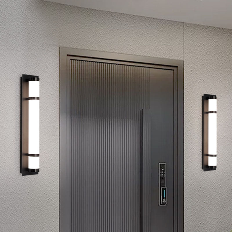 Aplique de pared LED de hierro acrílico con base rectangular cilíndrica larga escandinava contemporánea para patio exterior 