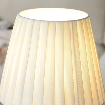 Lampe de table en tissu céramique métallique évidée avec fleur de boule ronde chinoise traditionnelle à 1 lumière pour chambre à coucher 