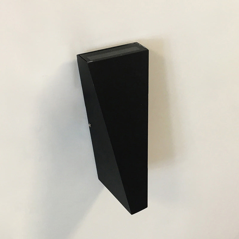 Applique murale LED moderne minimaliste étanche en aluminium moulé sous pression pour patio extérieur 