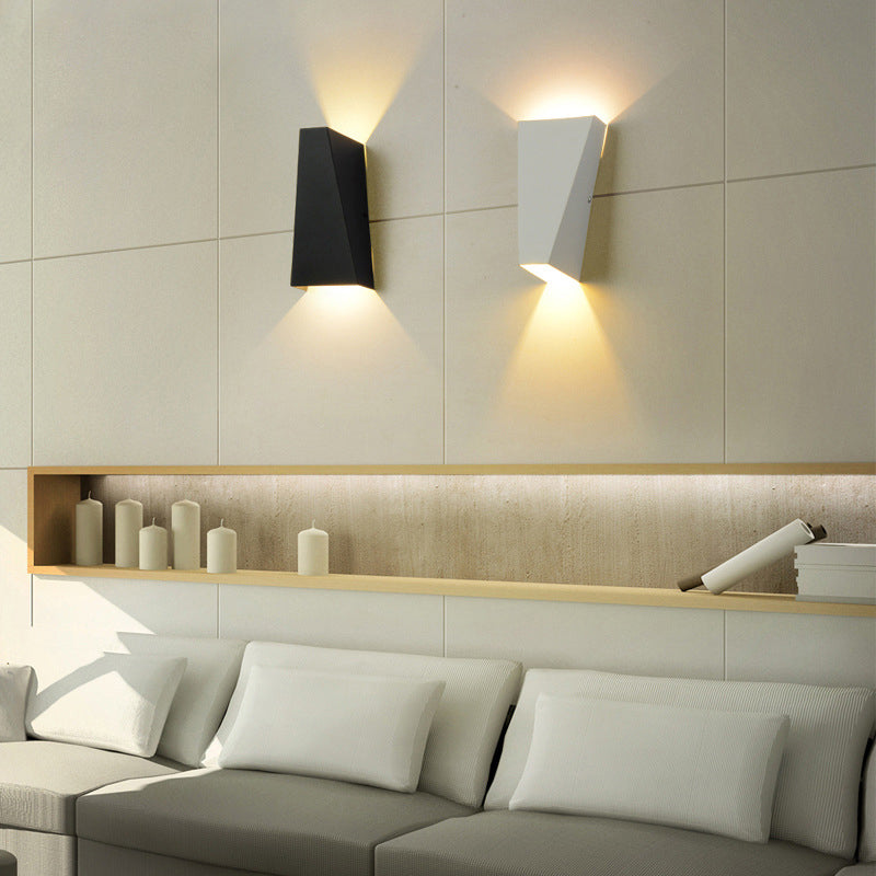 Applique murale LED moderne minimaliste étanche en aluminium moulé sous pression pour patio extérieur 