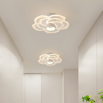 Zeitgenössische skandinavische Lotusblatt-Rosen-Eisen-Acryl-LED-Halbeinbau-Deckenleuchte für das Wohnzimmer 