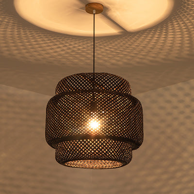 Suspension lumineuse contemporaine scandinave en bambou réticulé à 1 lumière pour salon 