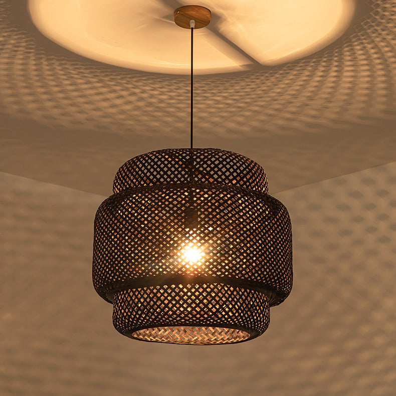 Suspension lumineuse contemporaine scandinave en bambou réticulé à 1 lumière pour salon 