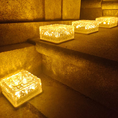 ضوء خارجي LED مقاوم للماء بتصميم حديث بسيط على شكل مربع مستطيل من نمط كتلة الجليد مصنوع من PC و ABS للحديقة 