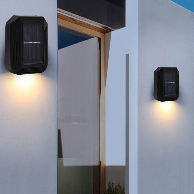 مصباح حائط خارجي LED من البلاستيك ABS المستطيل المقاوم للماء بتصميم عصري بسيط للطاقة الشمسية للحديقة 