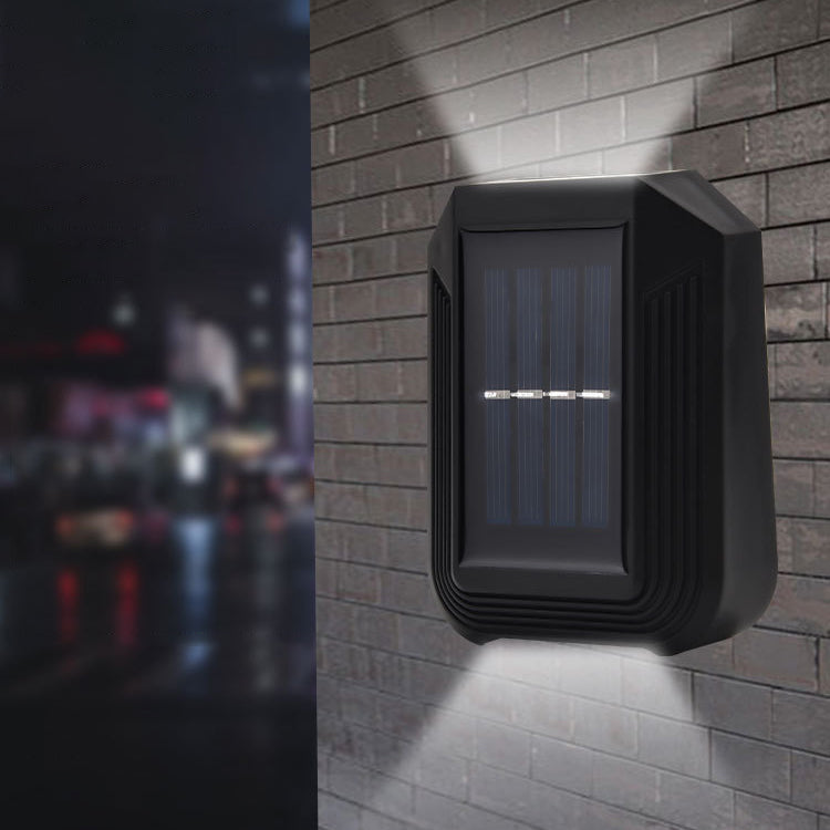 مصباح حائط خارجي LED من البلاستيك ABS المستطيل المقاوم للماء بتصميم عصري بسيط للطاقة الشمسية للحديقة 