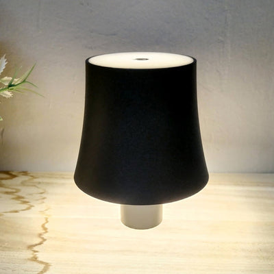 Zeitgenössische kreative runde Tischzylinder ABS Kunststoff Wein LED Tischlampe für das Schlafzimmer 