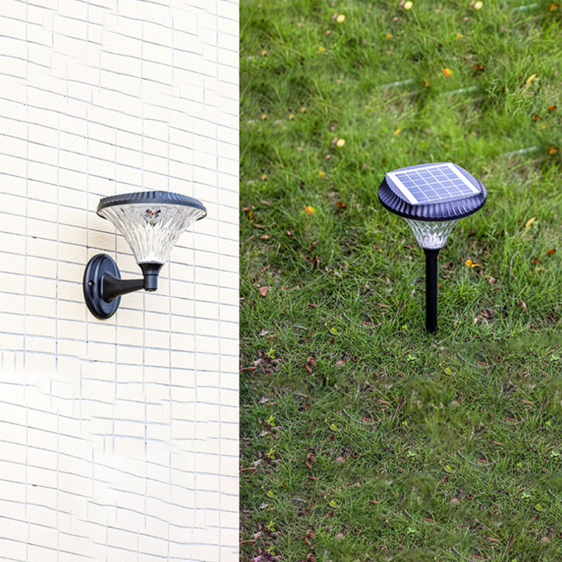 Lumière extérieure LED ronde en diamant étanche solaire minimaliste moderne en ABS PC pour patio extérieur 