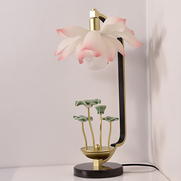 Traditionelle chinesische Lotusblatt-Rundharz-Eisen-Keramik 1-Licht Tischlampe für das Schlafzimmer 