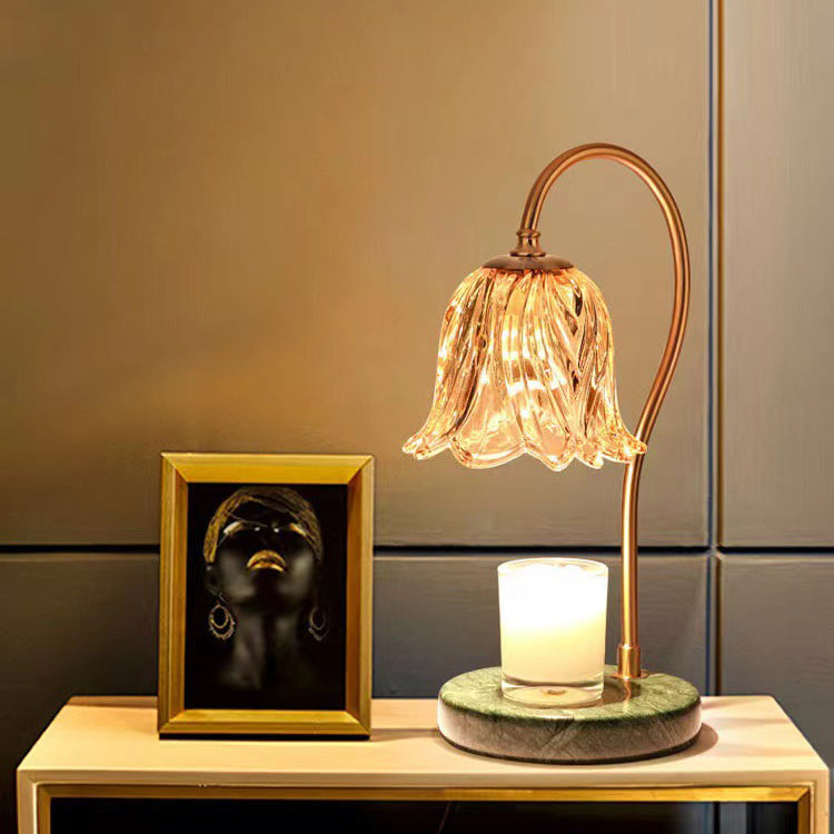 Lámpara de mesa de cera derretida de 1 luz de hierro y vidrio de mármol con base de campanilla escandinava contemporánea para dormitorio 