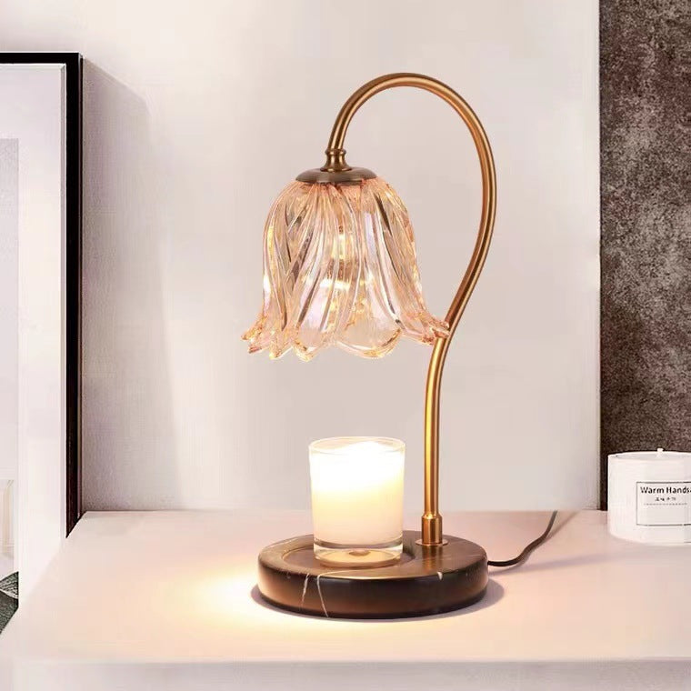 Lámpara de mesa de cera derretida de 1 luz de hierro y vidrio de mármol con base de campanilla escandinava contemporánea para dormitorio 