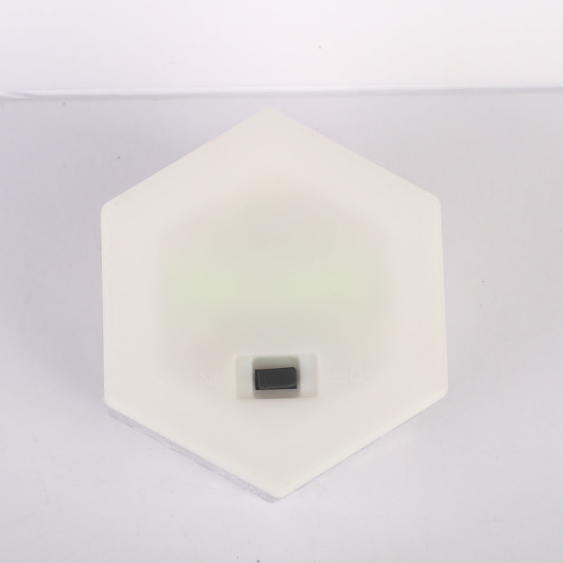 Moderna luz de paisaje para césped con LED, azulejo de hielo hexagonal solar minimalista impermeable de ABS y PVC para patio al aire libre 