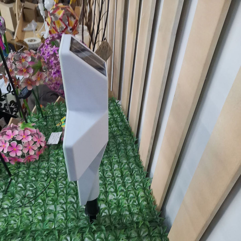 Lumière extérieure LED en plastique croisé étanche à l&