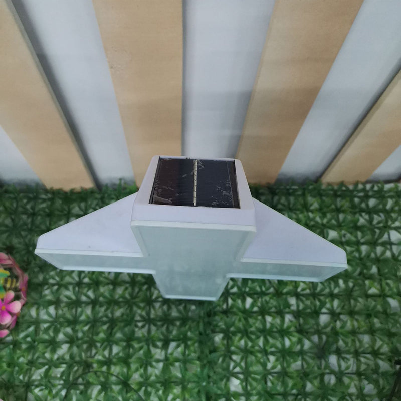 Lumière extérieure LED en plastique croisé étanche à l&