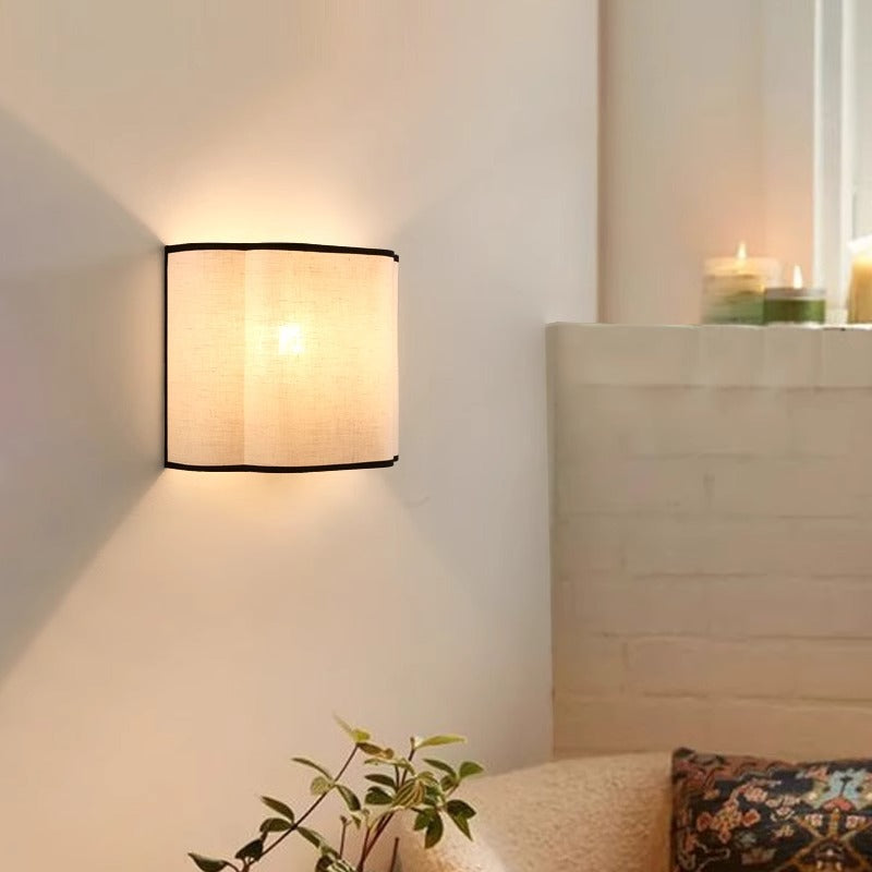 Applique murale à 1 lumière en forme de demi-cercle en tissu traditionnel français pour chambre 